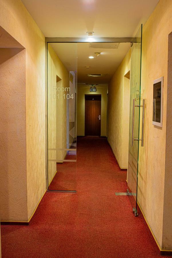 Jeppesen Residence アルマトイ エクステリア 写真